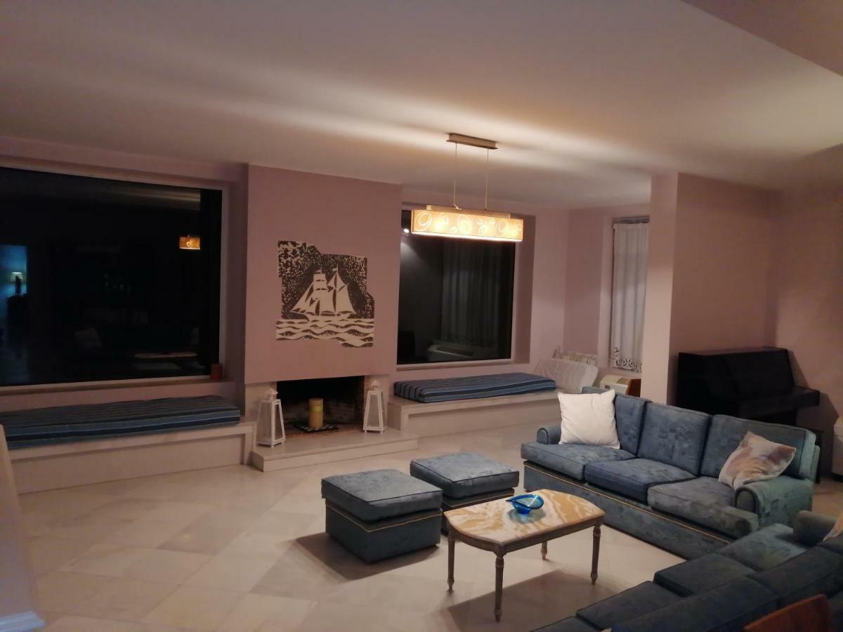 Artemis Villa Near Athens Airport Markopoulo Mesogaias Bagian luar foto